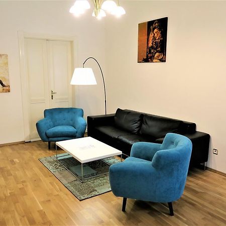 Old Town Square Superior Apartments - Valentin Praga Esterno foto