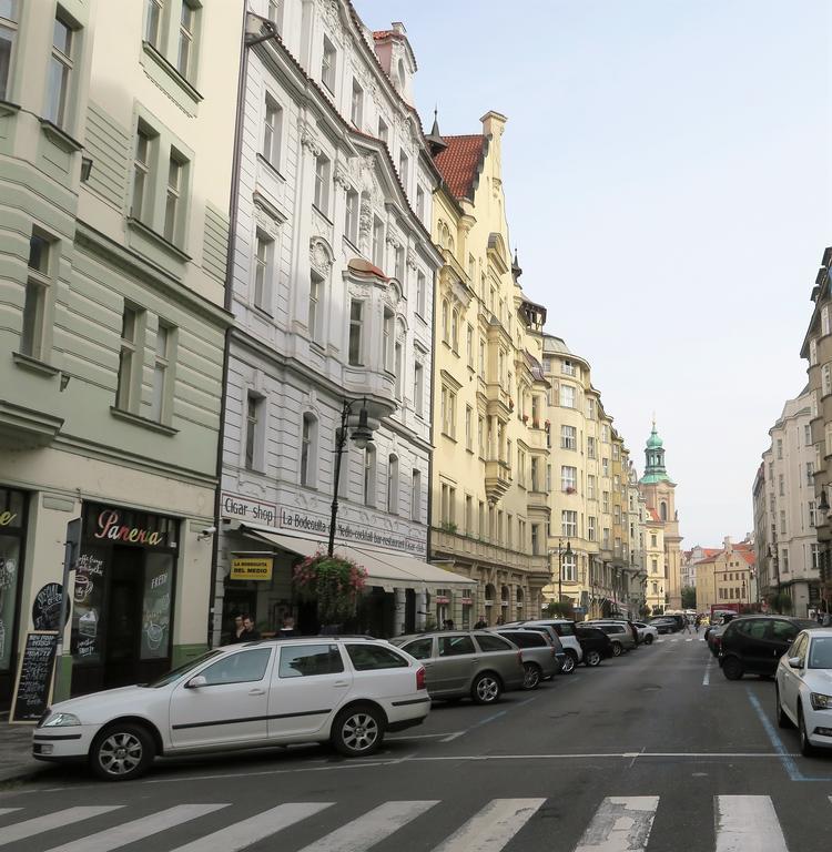 Old Town Square Superior Apartments - Valentin Praga Esterno foto
